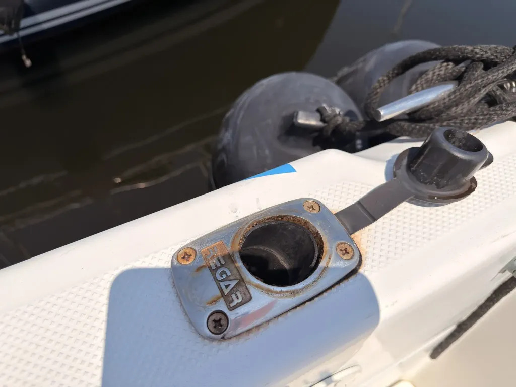 banner_092040-bayliner-2858-ciera
