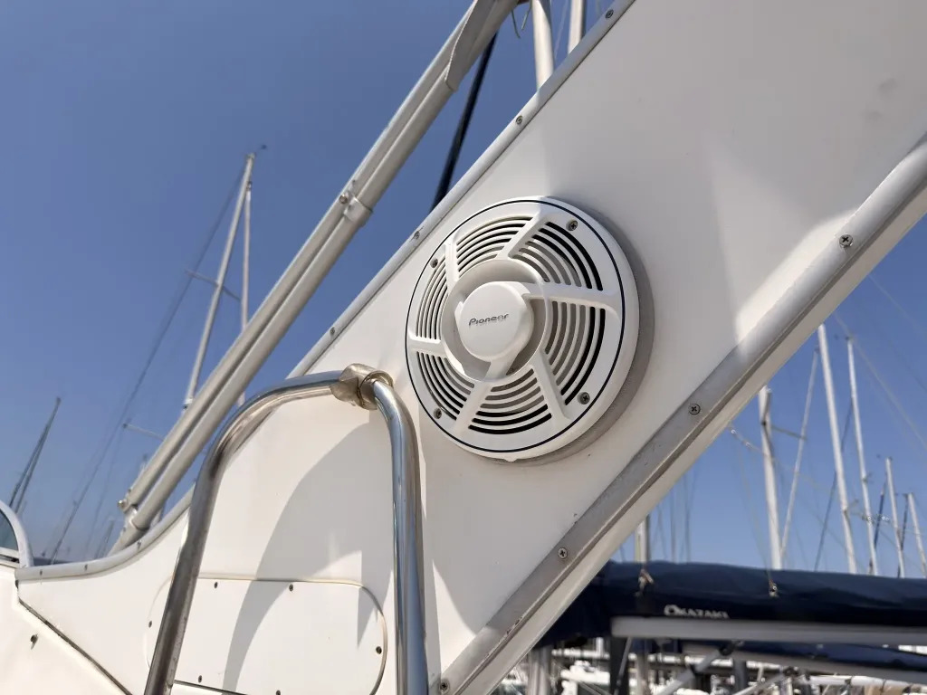 banner_092040-bayliner-2858-ciera