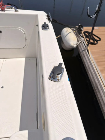 thumb_092040-bayliner-2858-ciera