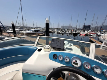 thumb_092040-bayliner-2858-ciera