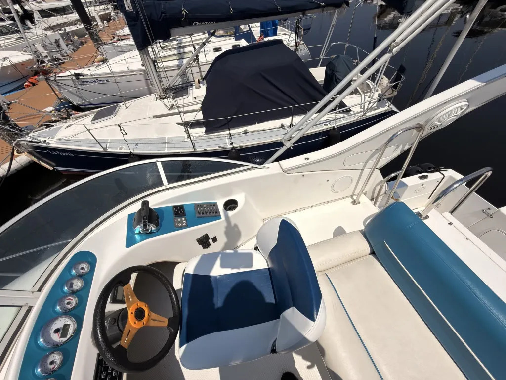 banner_092040-bayliner-2858-ciera