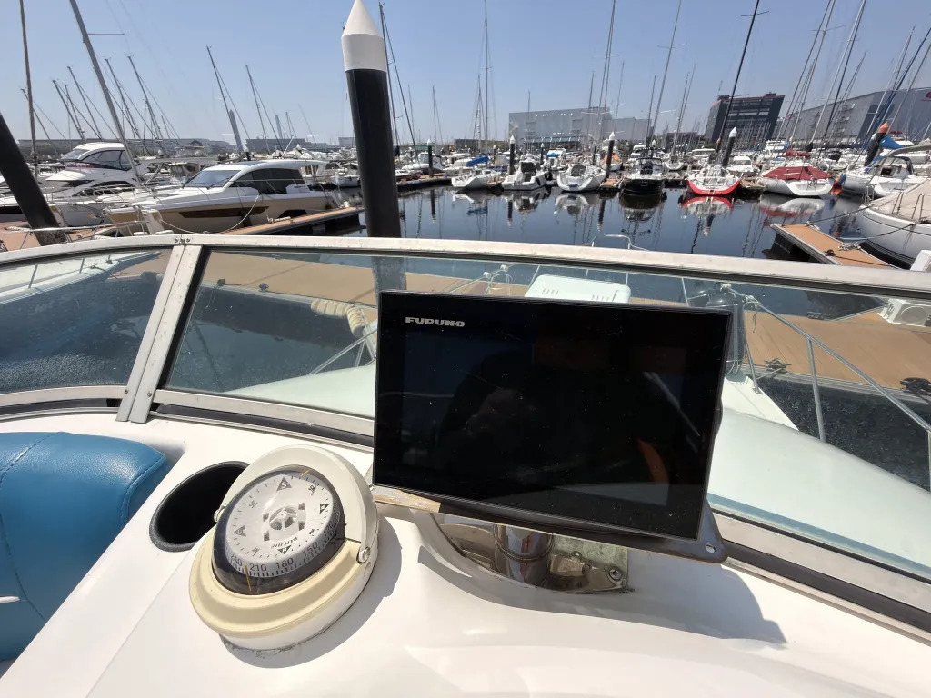 banner_092040-bayliner-2858-ciera
