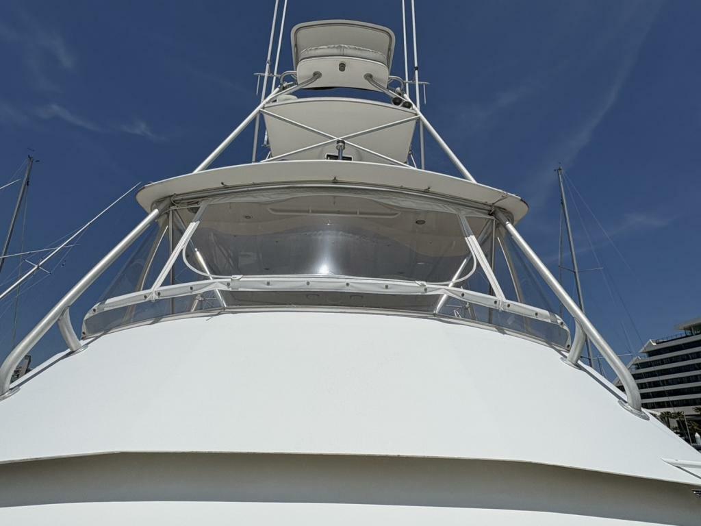 banner_092070-viking-47-convertible