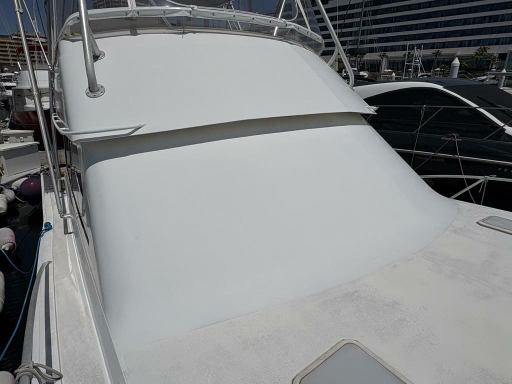 banner_092070-viking-47-convertible