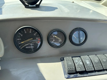 thumb_092074-nissan-suncruise-22