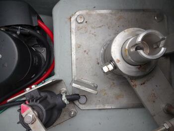 thumb_092116-yanmar-ex33iifb