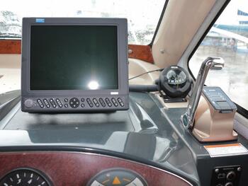 thumb_092137-nissan-sebrie-28