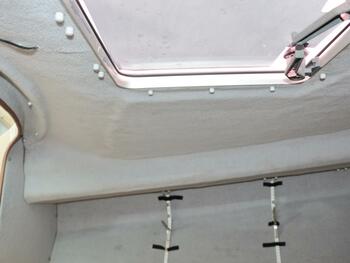 thumb_092137-nissan-sebrie-28