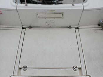 thumb_092137-nissan-sebrie-28