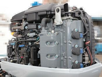 thumb_092137-nissan-sebrie-28