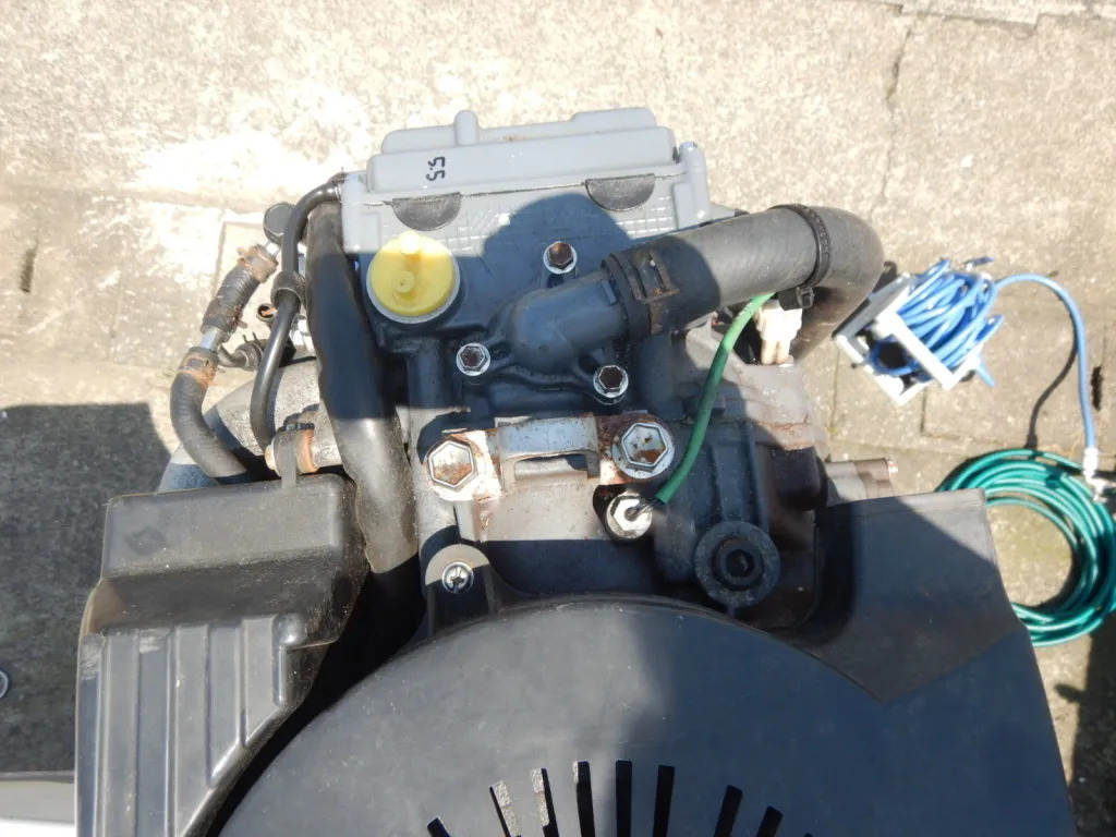 banner_092163-yamaha-uf-25