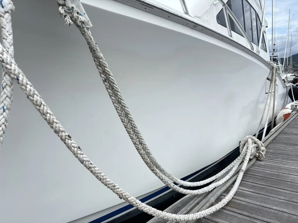 banner_092194-cabo-47-flybridge-fs