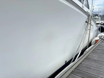thumb_092194-cabo-47-flybridge-fs