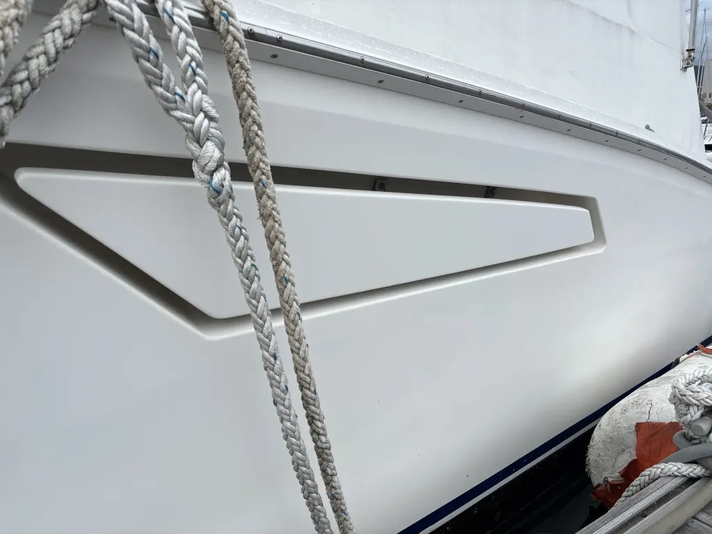 banner_092194-cabo-47-flybridge-fs