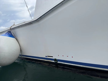 thumb_092194-cabo-47-flybridge-fs