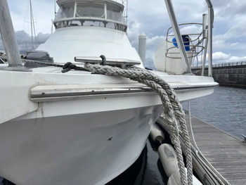 thumb_092194-cabo-47-flybridge-fs
