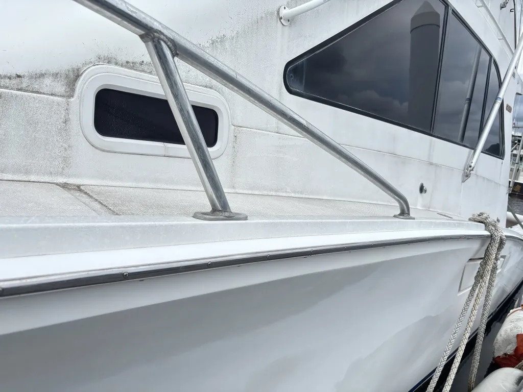 banner_092194-cabo-47-flybridge-fs