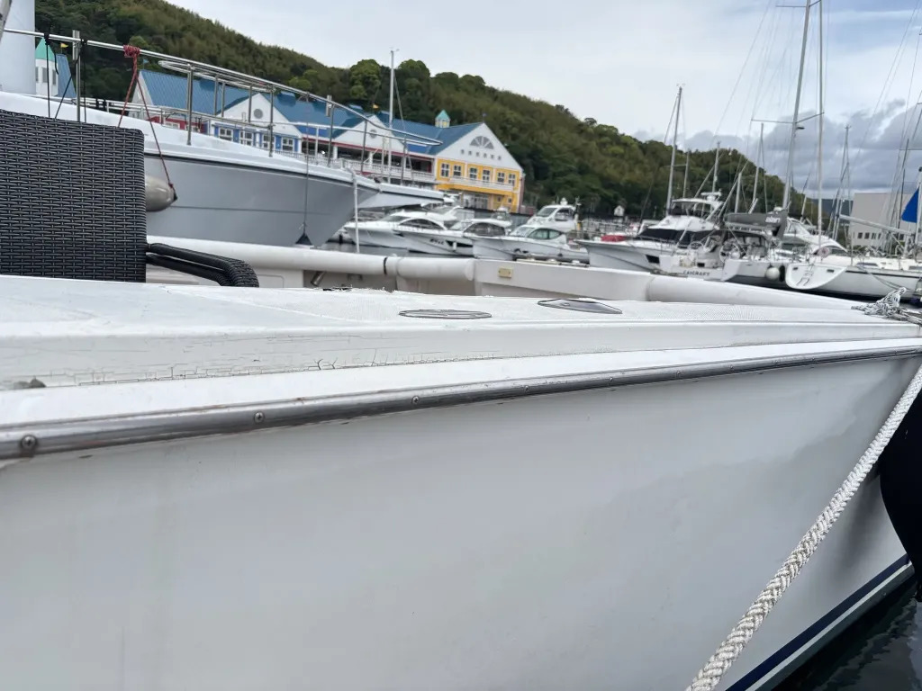banner_092194-cabo-47-flybridge-fs