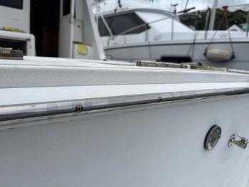 thumb_092194-cabo-47-flybridge-fs