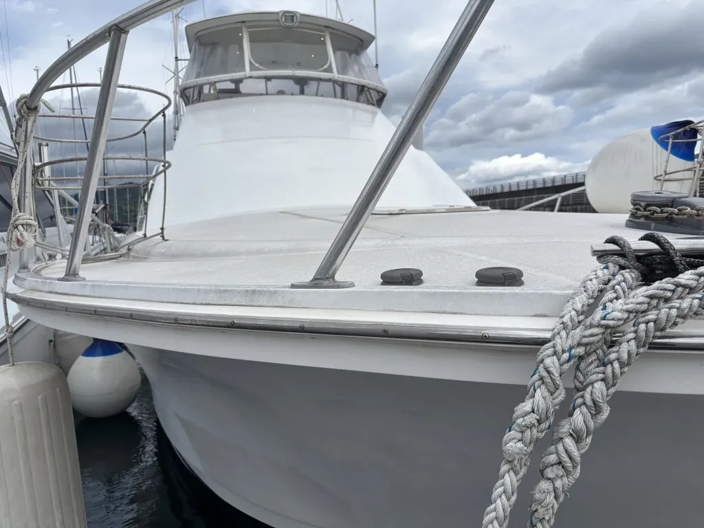 banner_092194-cabo-47-flybridge-fs