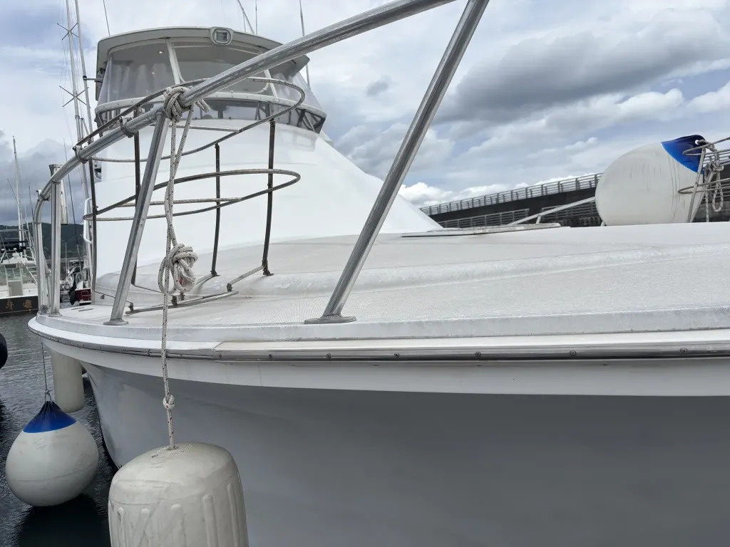 banner_092194-cabo-47-flybridge-fs