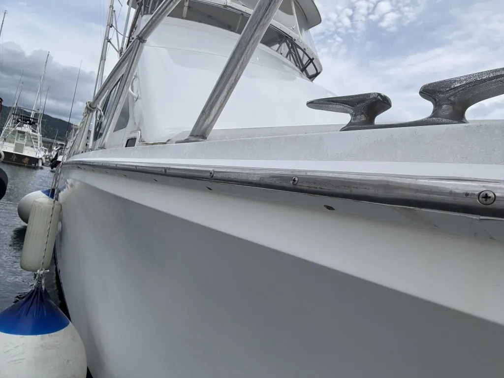 banner_092194-cabo-47-flybridge-fs
