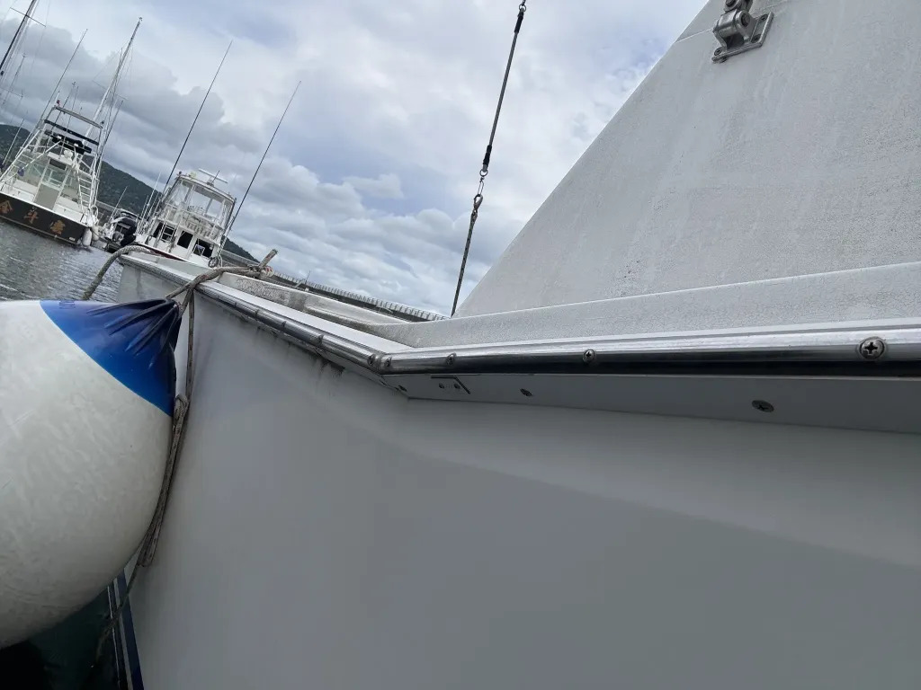banner_092194-cabo-47-flybridge-fs