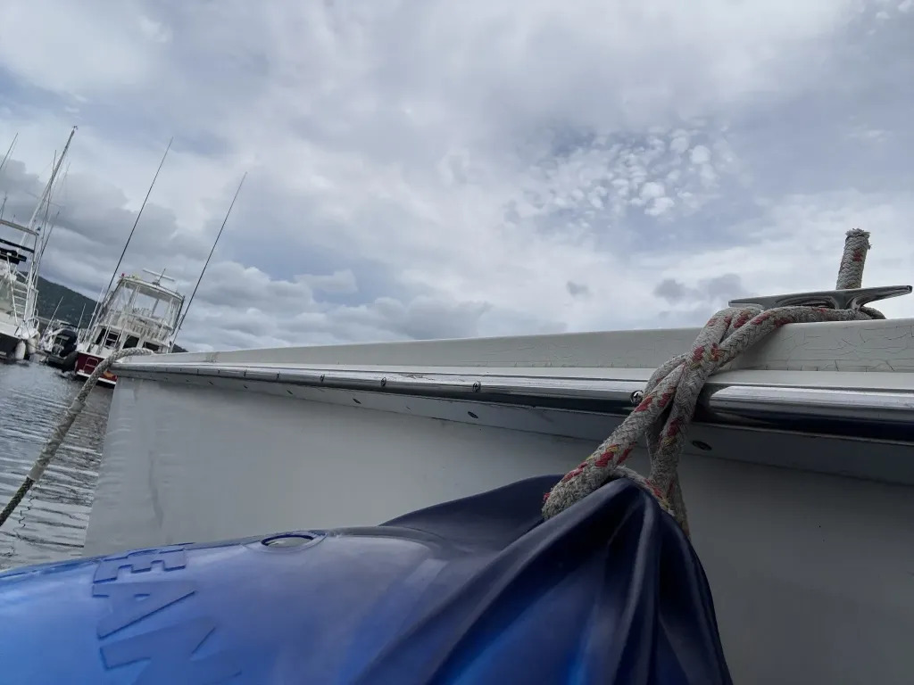 banner_092194-cabo-47-flybridge-fs