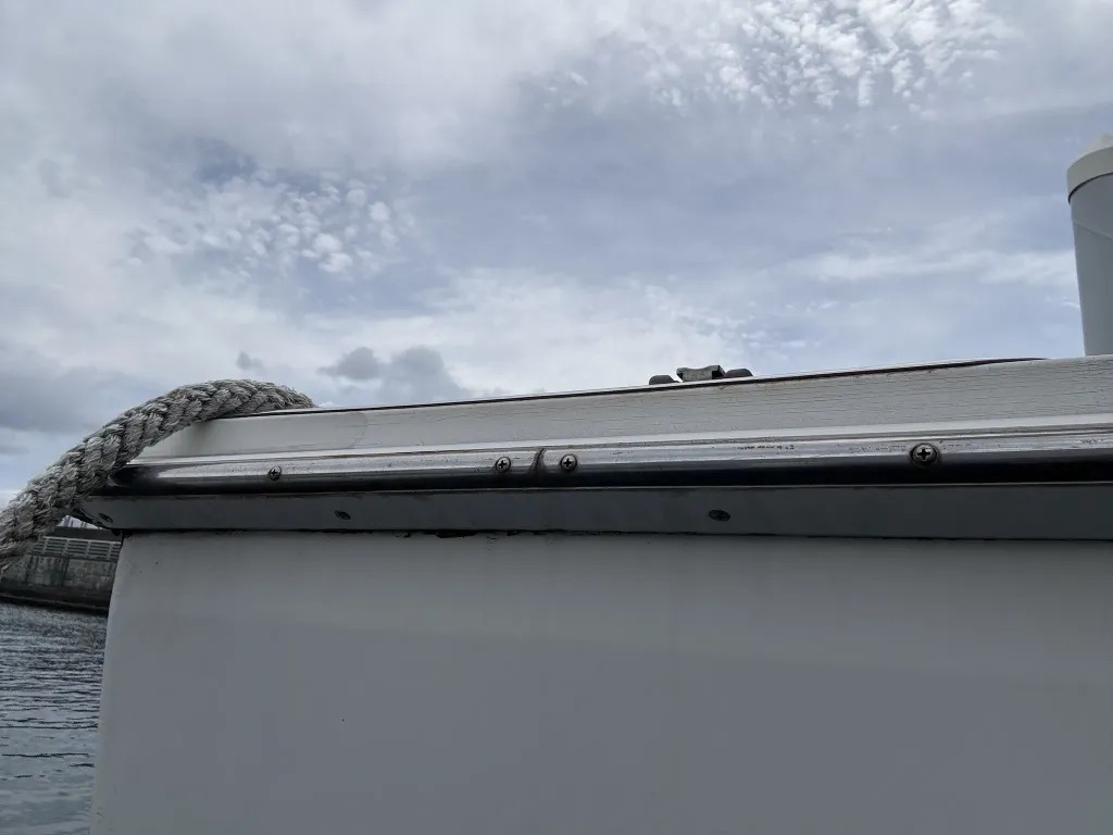 banner_092194-cabo-47-flybridge-fs