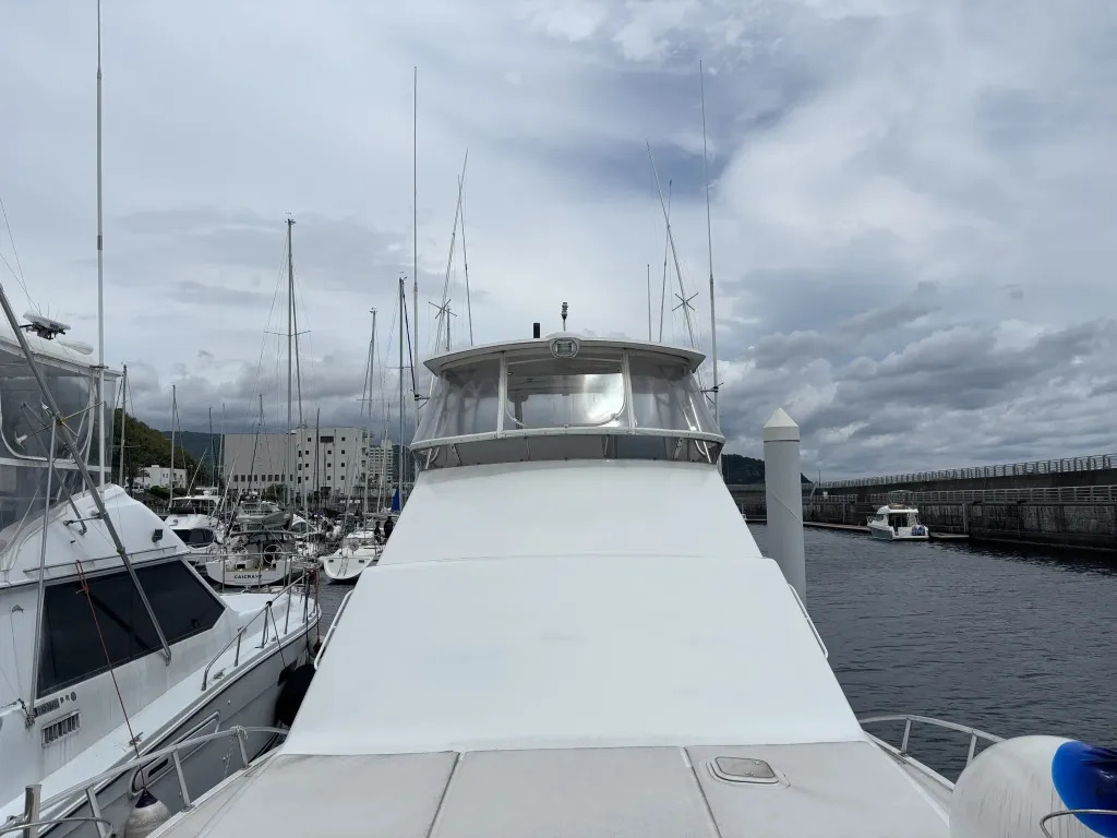 banner_092194-cabo-47-flybridge-fs