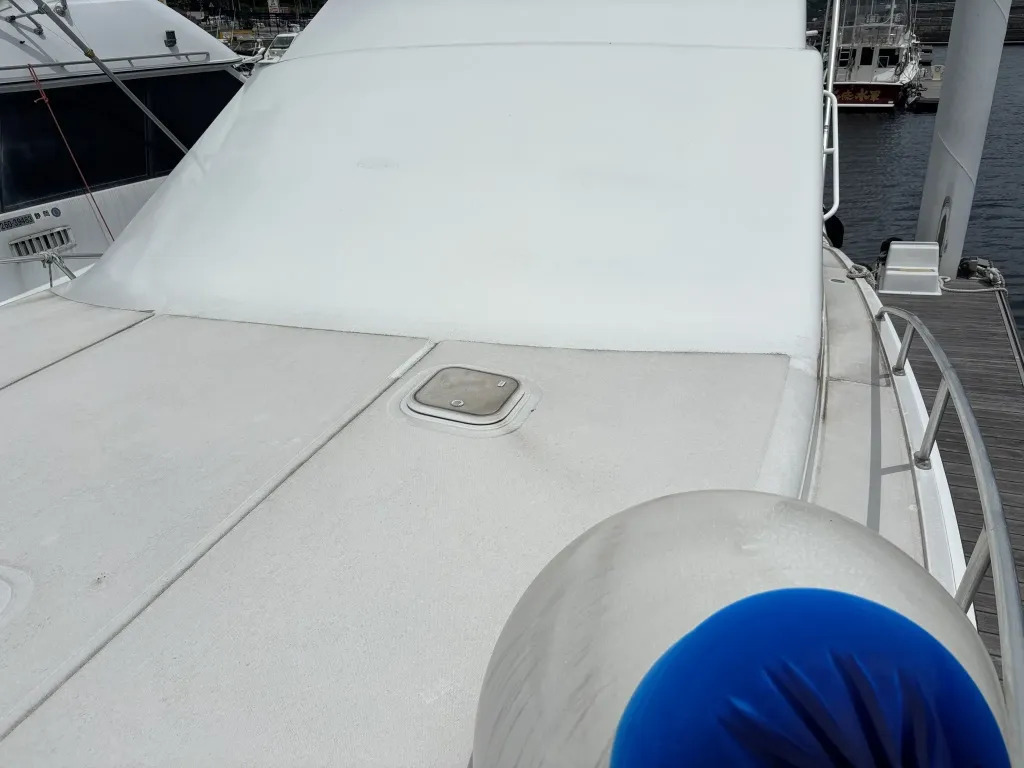 banner_092194-cabo-47-flybridge-fs