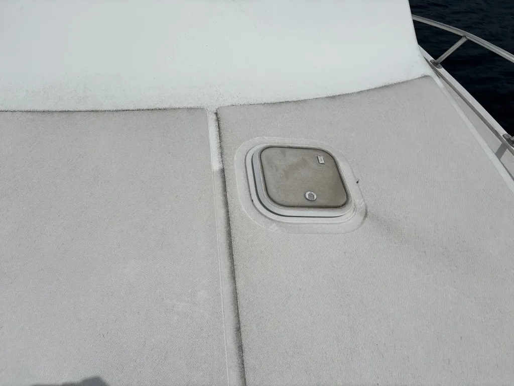 banner_092194-cabo-47-flybridge-fs