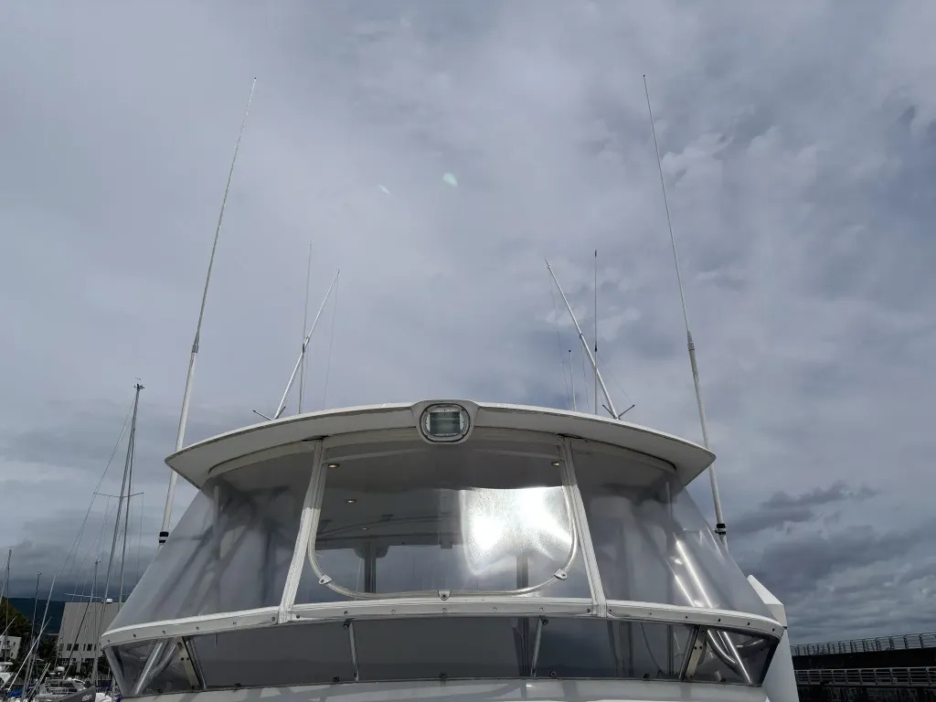 banner_092194-cabo-47-flybridge-fs