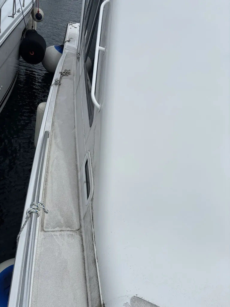 banner_092194-cabo-47-flybridge-fs