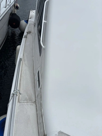 thumb_092194-cabo-47-flybridge-fs