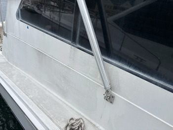 thumb_092194-cabo-47-flybridge-fs