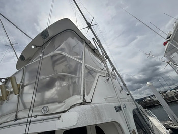 thumb_092194-cabo-47-flybridge-fs
