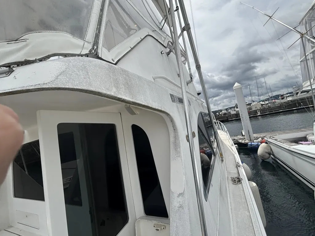 banner_092194-cabo-47-flybridge-fs
