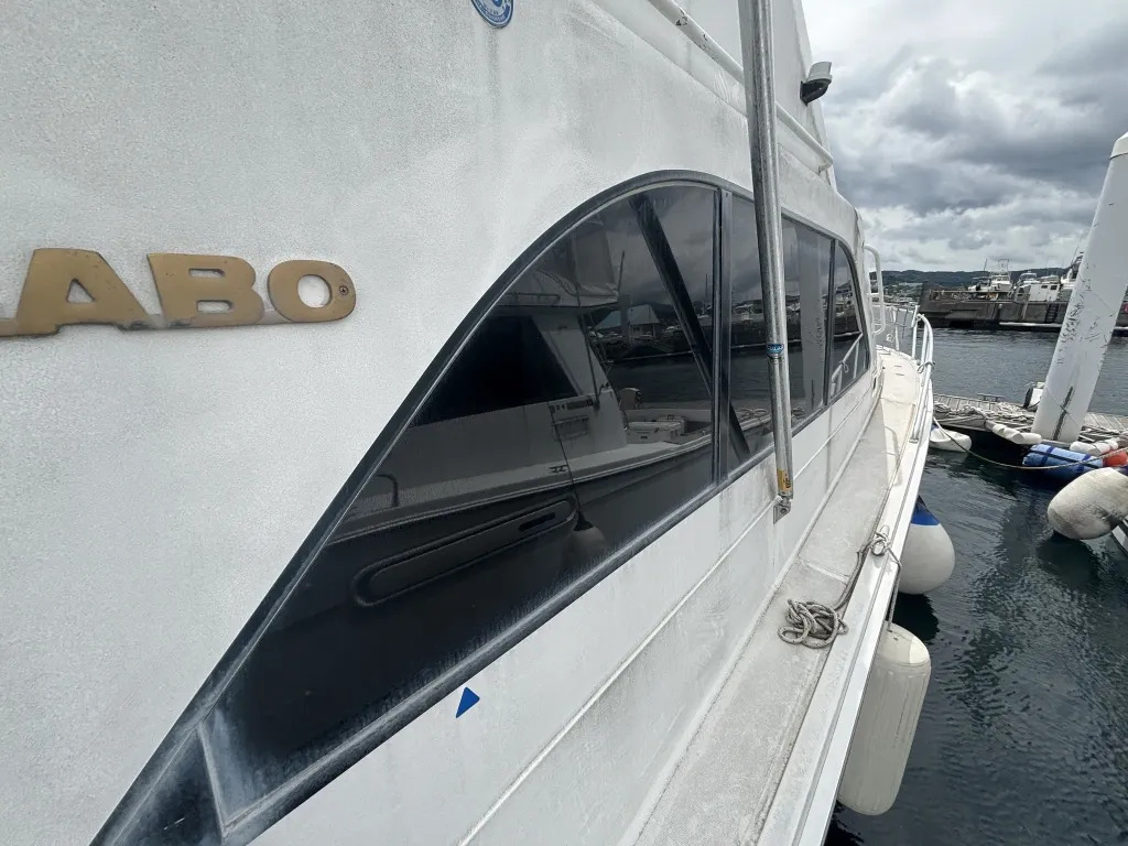 banner_092194-cabo-47-flybridge-fs