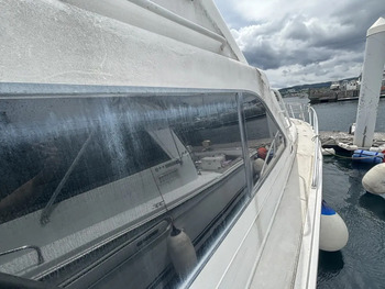 thumb_092194-cabo-47-flybridge-fs