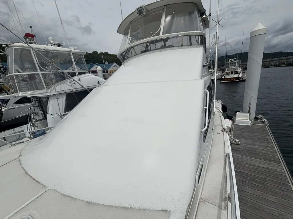 banner_092194-cabo-47-flybridge-fs