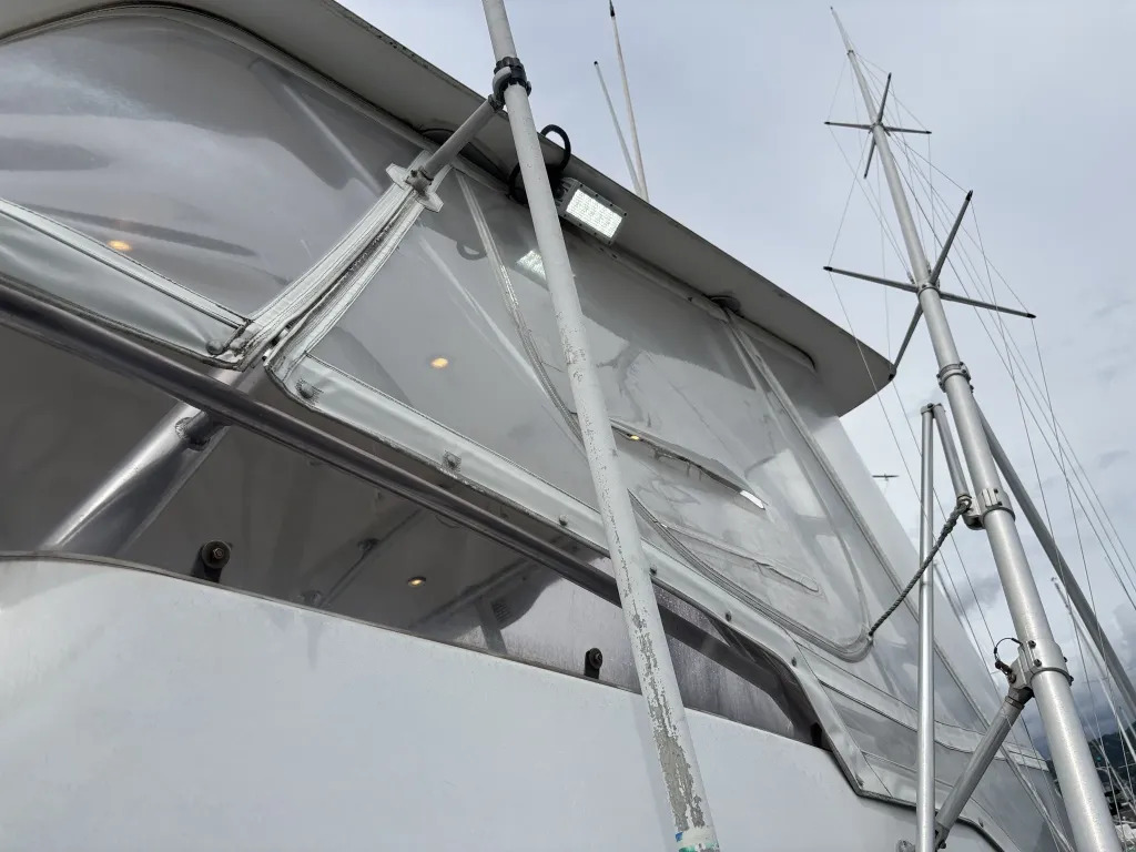 banner_092194-cabo-47-flybridge-fs