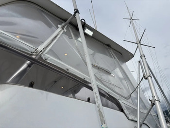 thumb_092194-cabo-47-flybridge-fs