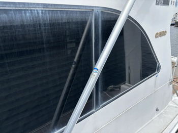 thumb_092194-cabo-47-flybridge-fs