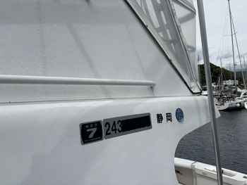 thumb_092194-cabo-47-flybridge-fs