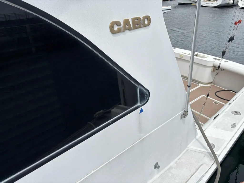 banner_092194-cabo-47-flybridge-fs