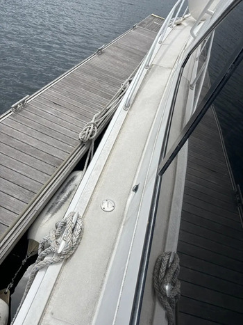 thumb_092194-cabo-47-flybridge-fs