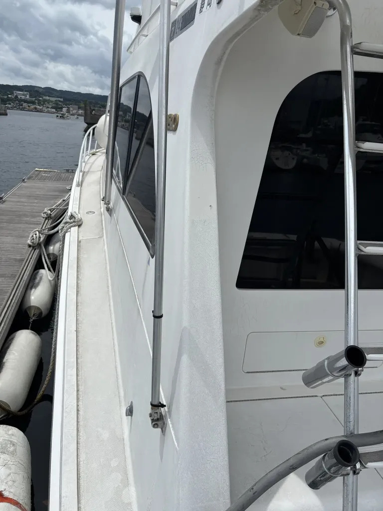 banner_092194-cabo-47-flybridge-fs