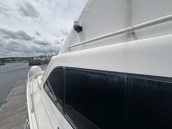 thumb_092194-cabo-47-flybridge-fs