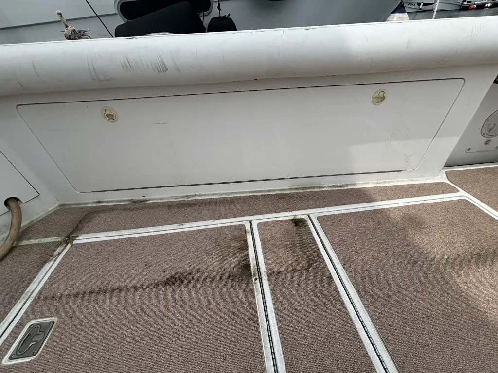 banner_092194-cabo-47-flybridge-fs